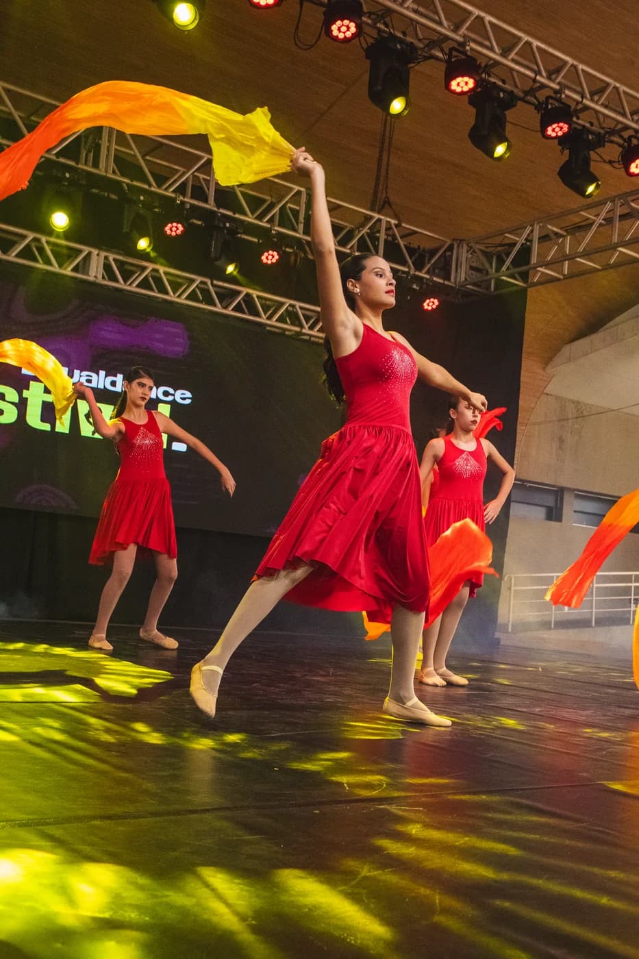 Apresentação de dança na Usualdance Festival 2026